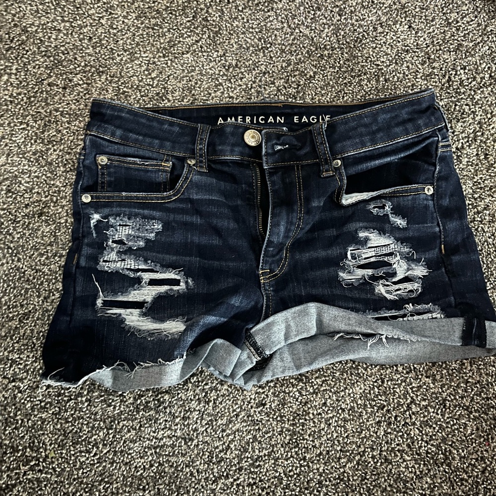 American Eagle Dark Wash Distressed Hi-rise Shortie Jean Shorts Size 8 - Picture 2 of 4